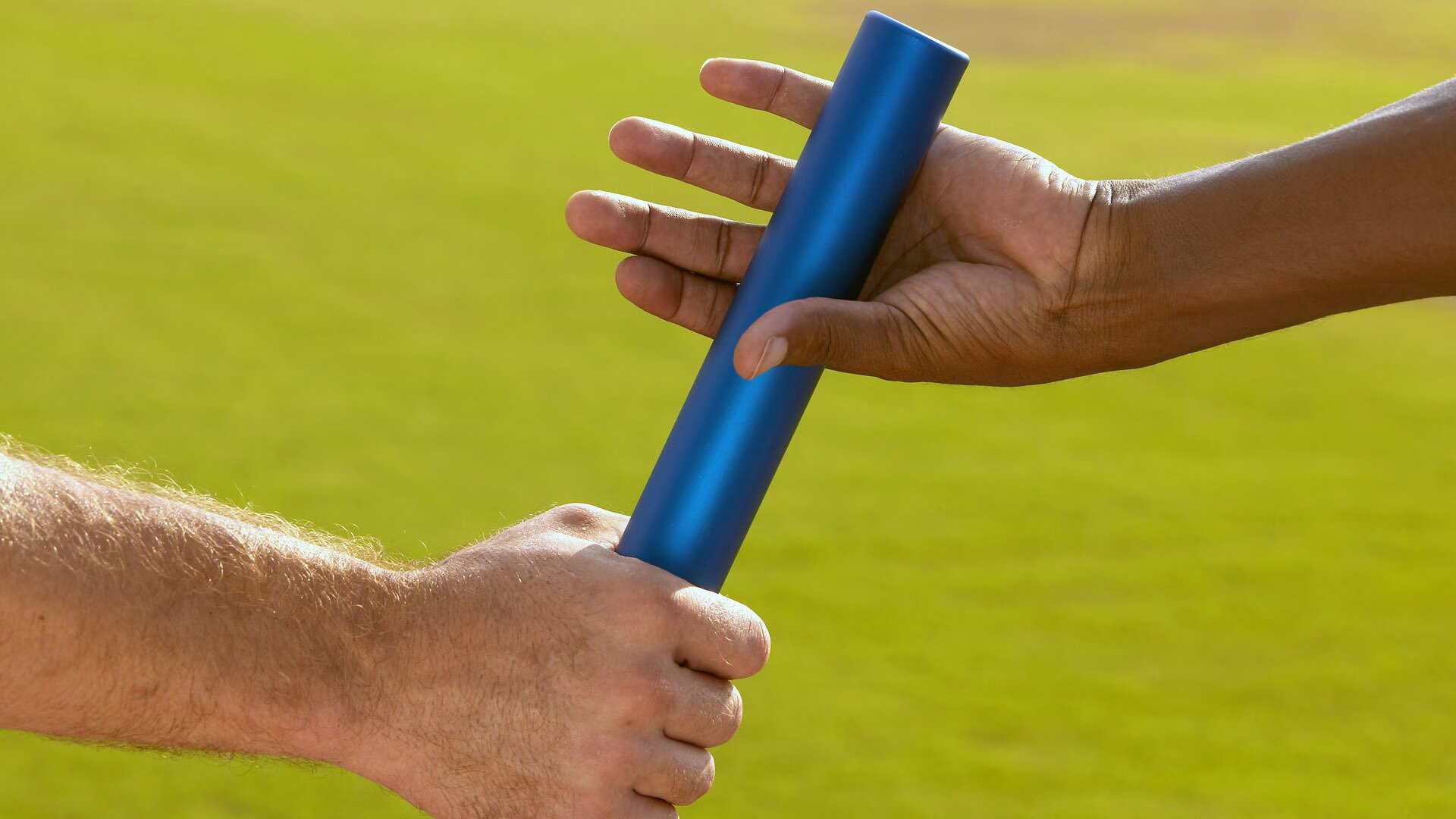 中国篮球推动体育与教育深度融合促进综合发展,篮球体育产业的认识