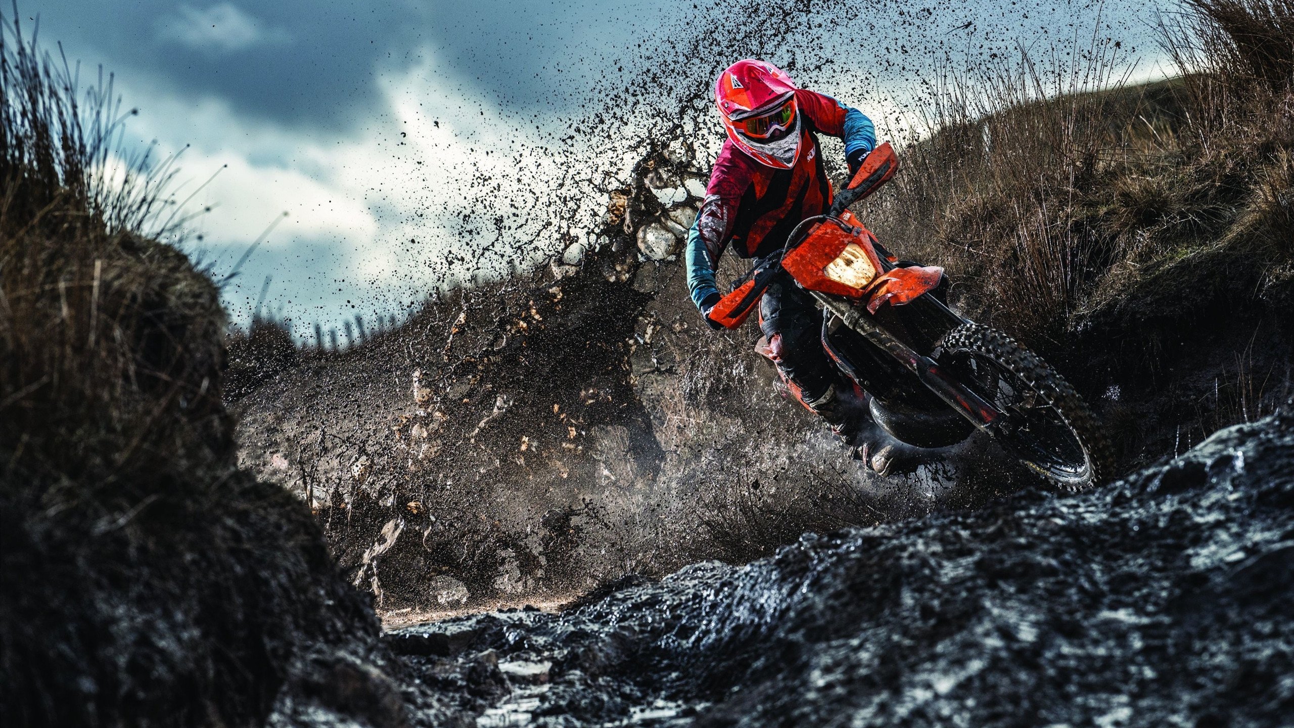 MILAN SPORTS-德甲攻防决战：每一次争夺都令人屏息，德甲防守