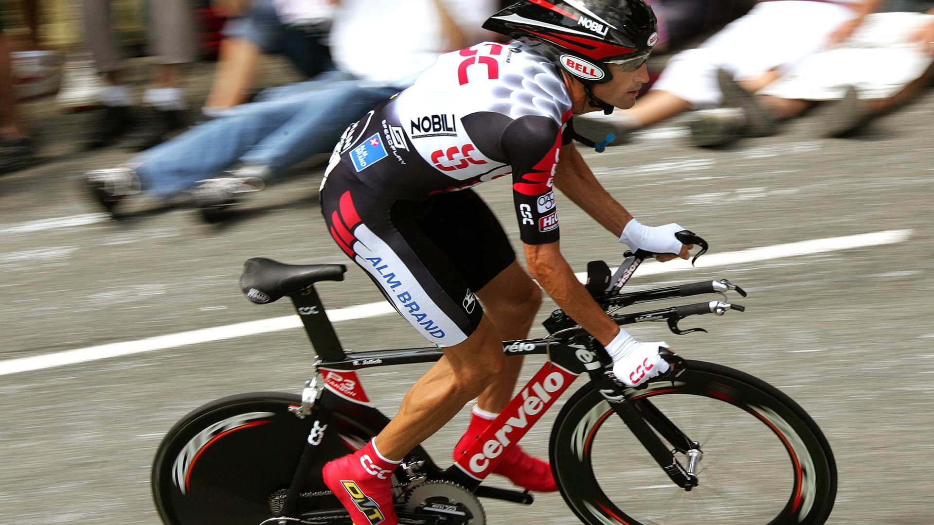 AC MILAN SPORTS全站-查默斯100米自由泳决赛表现超预期，查尔莫斯ncaa绝杀